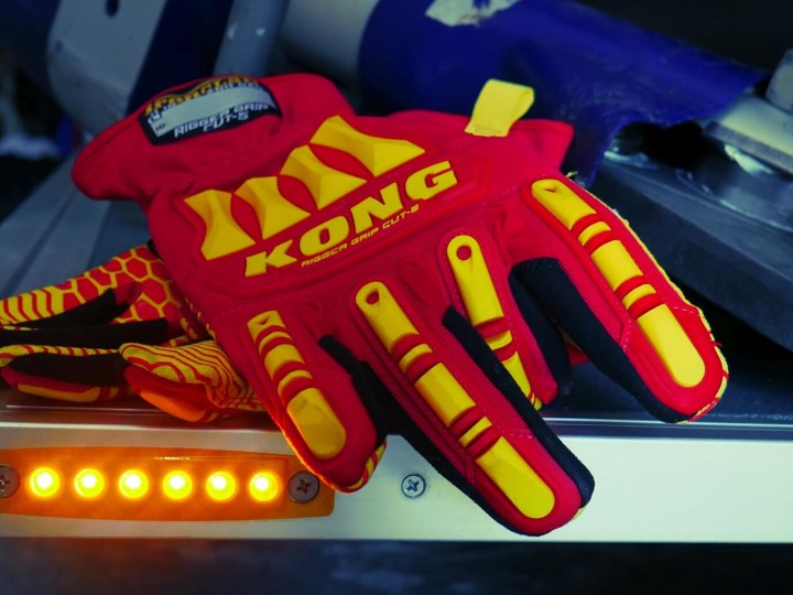Rękawice techniczne KONG Rigger Grip Cut 5 KRC5