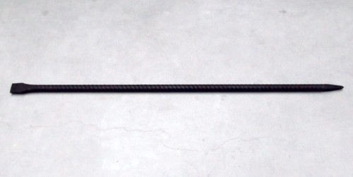 Łom żebrowany 4,5 kg, dł. 1200 mm, tw. stali HRC55