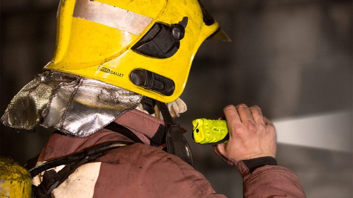 Latarka Peli 3315 LED Z0 do hełmów, bateryjna, ATEx strefa 0